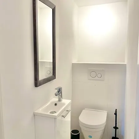 Lit Living Altstadt - Boutique - Parking Apartment