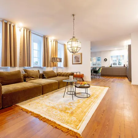 Lit Living Altstadt - Boutique - Parking