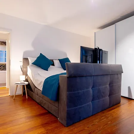 Apartment Lit Living Altstadt - Boutique - Parking