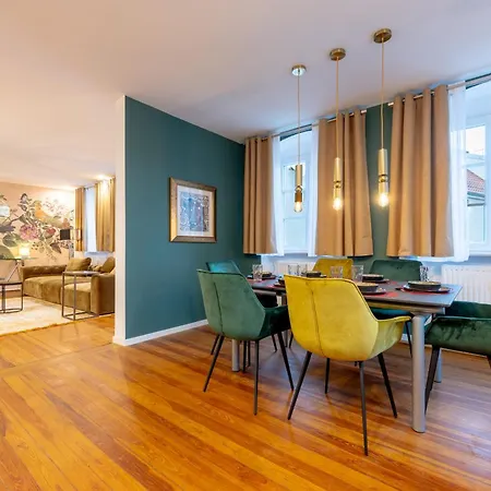 Lit Living Altstadt - Boutique - Parking Weinheim